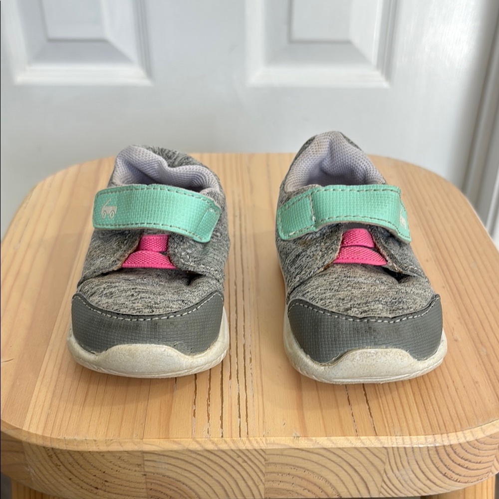 See Kai Run Washable Baby Shoes. Size 4 Baby